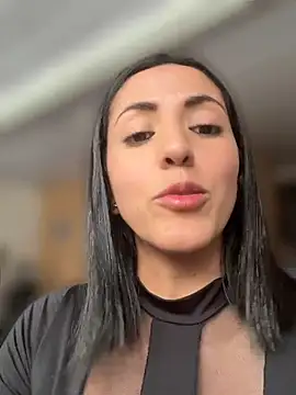 Snapshot of SamanthaWalker_ chatting on 06-23-26, 03:10 SamanthaWalker online show from 06-23-26, 03:10