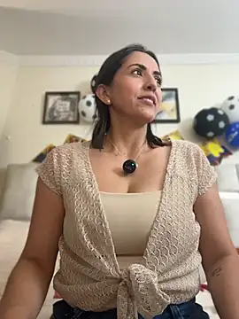 Snapshot of SamanthaWalker_ chatting on 07-11-26, 03:59 SamanthaWalker online show from 07-11-26, 03:59
