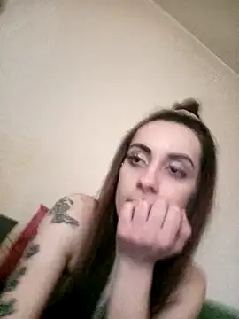 chiara-mario online show from 05-10-26, 01:38