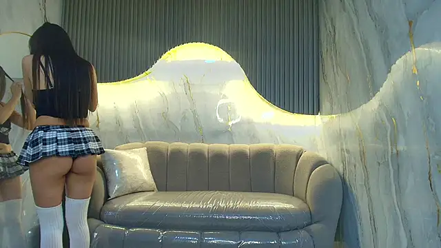 Snapshot of candy_sky_r chatting on 07-02-26, 03:23 candy sky r online show from 07-02-26, 03:23