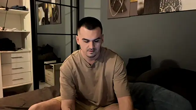 AlexRay22 online show from 03-12-26, 08:37