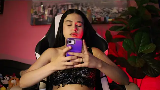 Danaa Rousee  online show from 03-17-26, 07:39