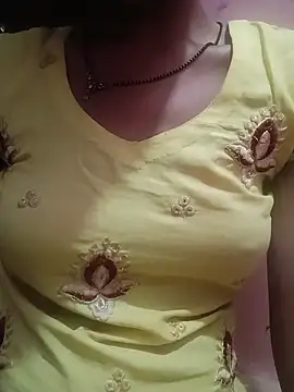 Snapshot of A_B_C66 chatting on 03-13-26, 04:57 A B C66 online show from 03-13-26, 04:57