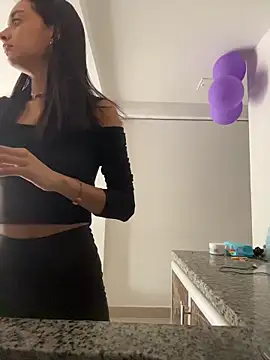 leilani X online show from 05-20-26, 01:50