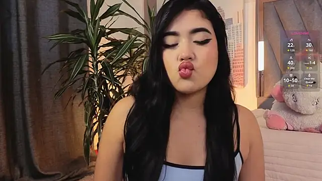 SweetiePie 3 online show from 05-19-26, 12:55