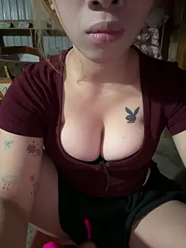 Snapshot of Weter_squirt77 chatting on 03-27-26, 11:15 Weter squirt77 online show from 03-27-26, 11:15