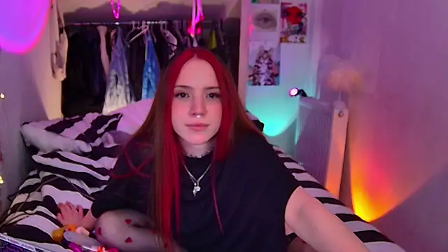 Ameliamoooon online show from 03-27-26, 07:02