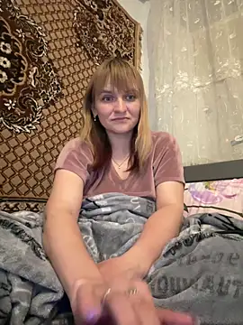 Snapshot of lovely_angel_baby chatting on 05-05-26, 07:00 lovely angel baby online show from 05-05-26, 07:00