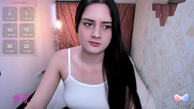 Zoe  Taylor   online show from 05-18-26, 11:49