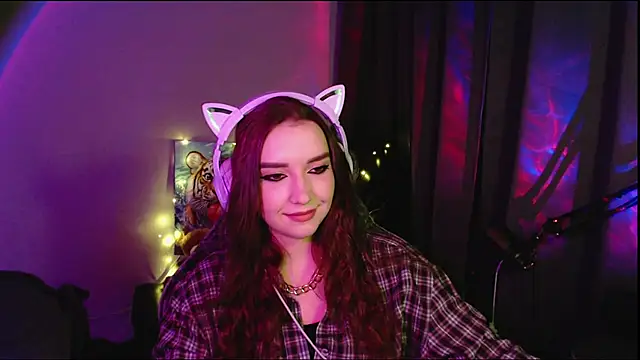 Celia Sensual  online show from 05-17-26, 06:26