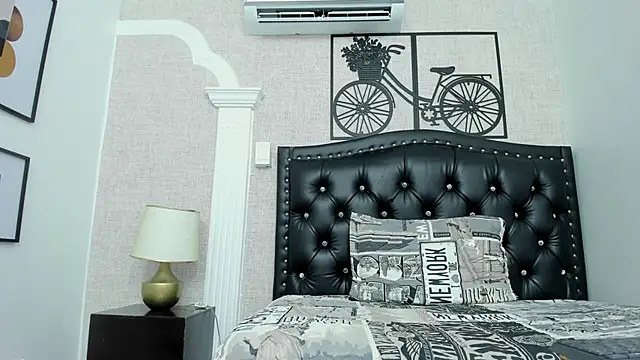 Kenndra lust online show from 03-09-26, 12:53