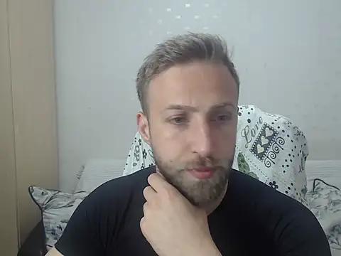 BlondEagleMuscle online show from 04-24-26, 07:38