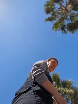 ManuelaX online show from 03-28-26, 11:43