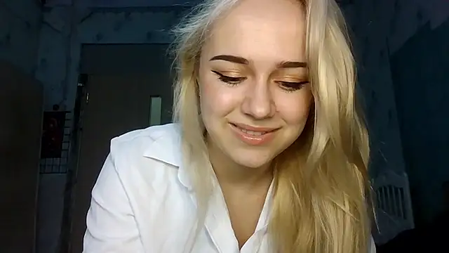 Barbie   girl online show from 03-21-26, 09:14