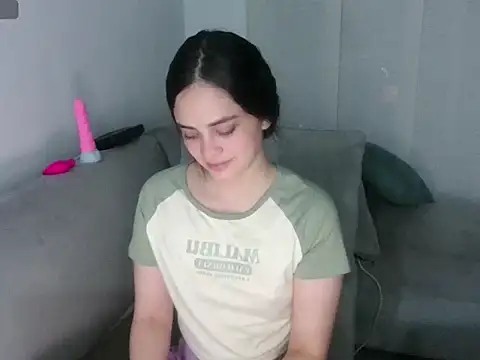 ashely jensen online show from 03-29-26, 03:17