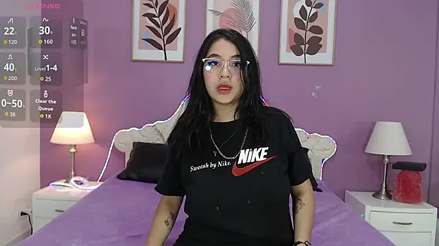 YayaQueen online show from 06-11-26, 12:03