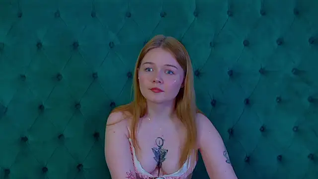 ElinaVale online show from 04-16-26, 06:30