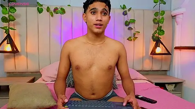 Morgan Bladee online show from 06-18-26, 09:25