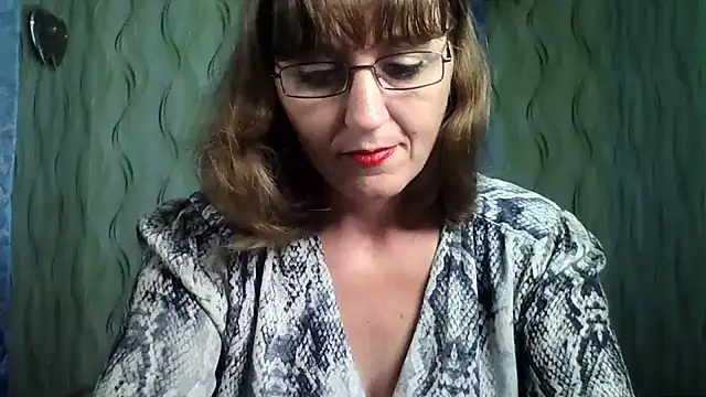 Alisaprice077 online show from 08-02-26, 06:23