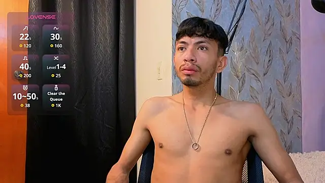 Luchoplayboy online show from 04-13-26, 12:43