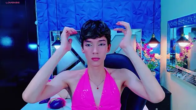 Stefany PiInk online show from 05-22-26, 12:22