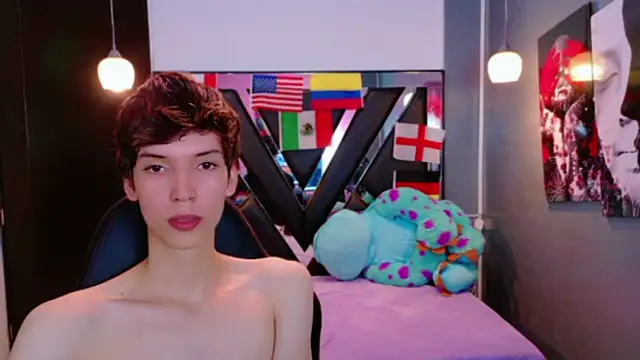 Stefany PiInk online show from 06-12-26, 12:48