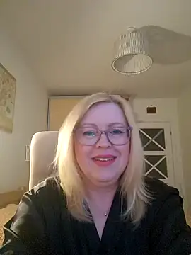 JanieLight53 online show from 03-31-26, 04:29