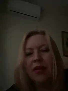 JanieLight53 online show from 05-15-26, 11:45