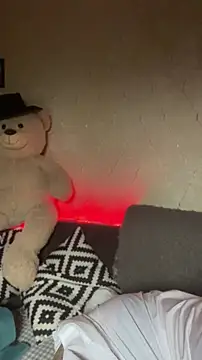 AngelEnigma online show from 04-21-26, 01:42