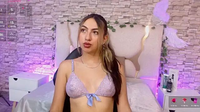 Snapshot of cloe_1tay chatting on 03-13-26, 07:42 cloe 1tay online show from 03-13-26, 07:42