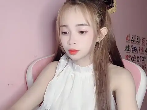 Odile068 online show from 03-19-26, 03:49