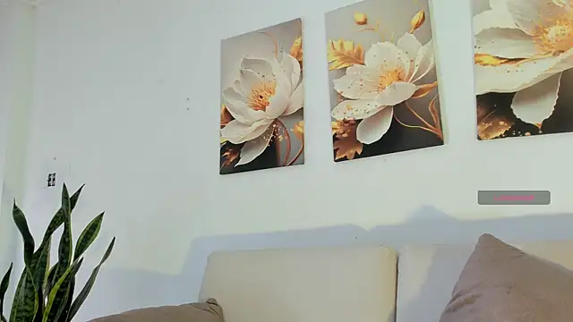 Viioletcollins online show from 04-01-26, 01:41