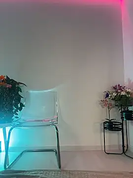 ScarletFlameee online show from 05-08-26, 05:57