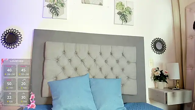 Arya Grey online show from 04-12-26, 11:48