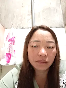 Yellow-pink online show from 04-22-26, 11:17