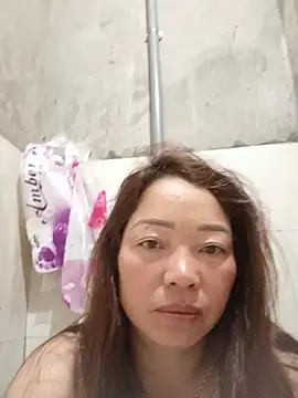 Yellow-pink online show from 05-09-26, 10:26