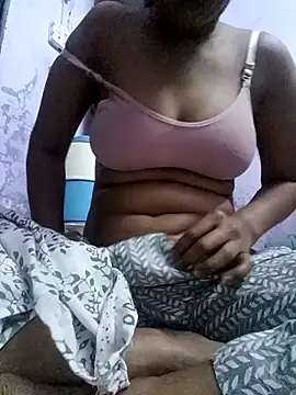 Snapshot of LovelyTrisha chatting on 03-18-26, 06:38 LovelyTrisha online show from 03-18-26, 06:38