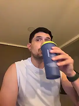 TroyeSavage online show from 03-20-26, 11:42