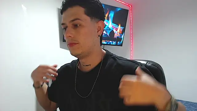 JUAN CAMILOXXX online show from 04-23-26, 02:24