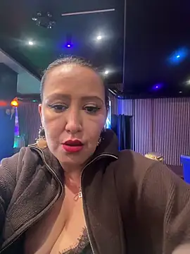 Shylyy25 online show from 05-15-26, 04:25