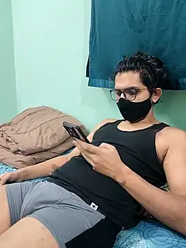 Snapshot of Hunter_9876 chatting on 03-14-26, 09:09 Hunter 9876 online show from 03-14-26, 09:09