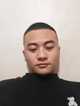 xiaocui06 online show from 03-11-26, 12:00