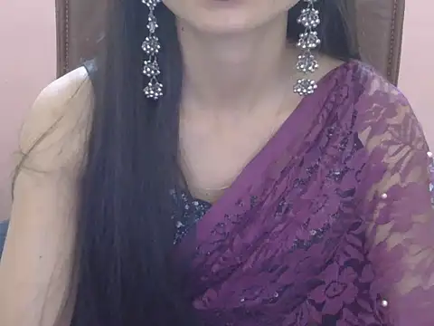 Snapshot of Lovely_Ananta chatting on 06-15-26, 05:26 Lovely Ananta online show from 06-15-26, 05:26