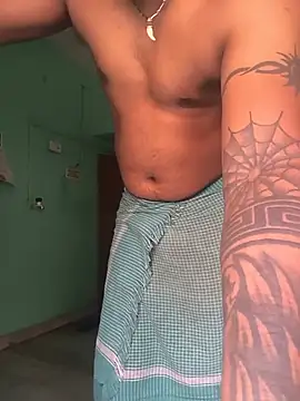 Snapshot of kamasutra012345 chatting on 05-26-26, 07:04 kamasutra012345 online show from 05-26-26, 07:04