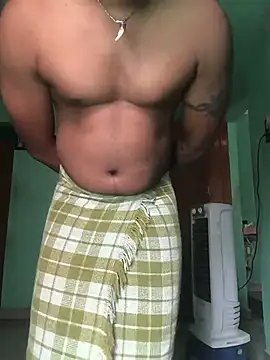 Snapshot of kamasutra012345 chatting on 06-17-26, 05:43 kamasutra012345 online show from 06-17-26, 05:43