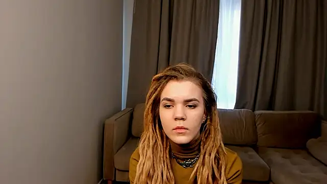 AldaCerrello online show from 03-24-26, 11:04