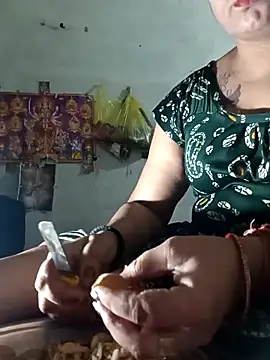 Delhi Patola online show from 06-27-26, 05:07