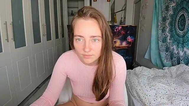 LiaSasha online show from 04-10-26, 01:05