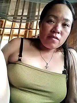 Min-in online show from 05-15-26, 05:47