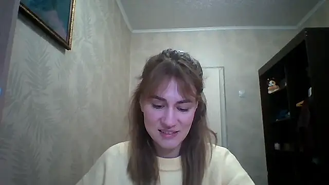 ElenoreHolguin online show from 03-26-26, 09:04